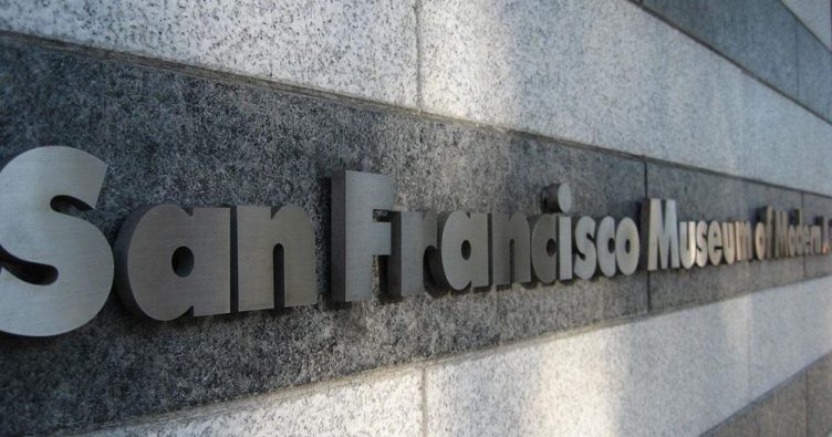 San Francisco Museum of Modern Art - Schriftzug bei Reise und Urlaubsziele