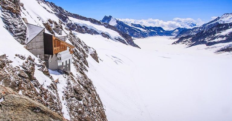 Aletsch - Arena - Blick auf den Gletscher